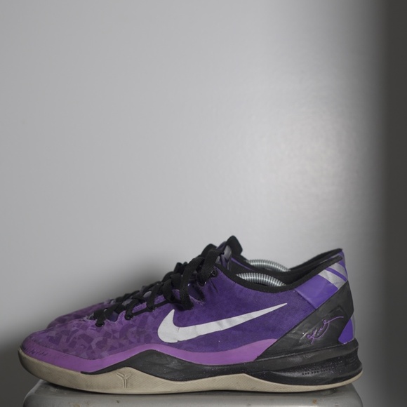 Rare Kobe 8 Playoff Purple - Size 11 - Good Condition main image 4